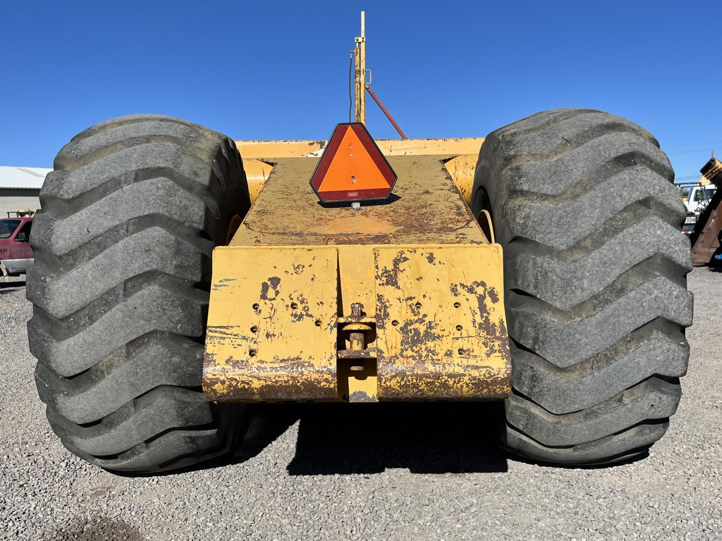 ./imagenes/INVOICE/2019/16934/ESCREPA PARA TRACTOR AGRICOLA NOBLE 417B (21).JPG